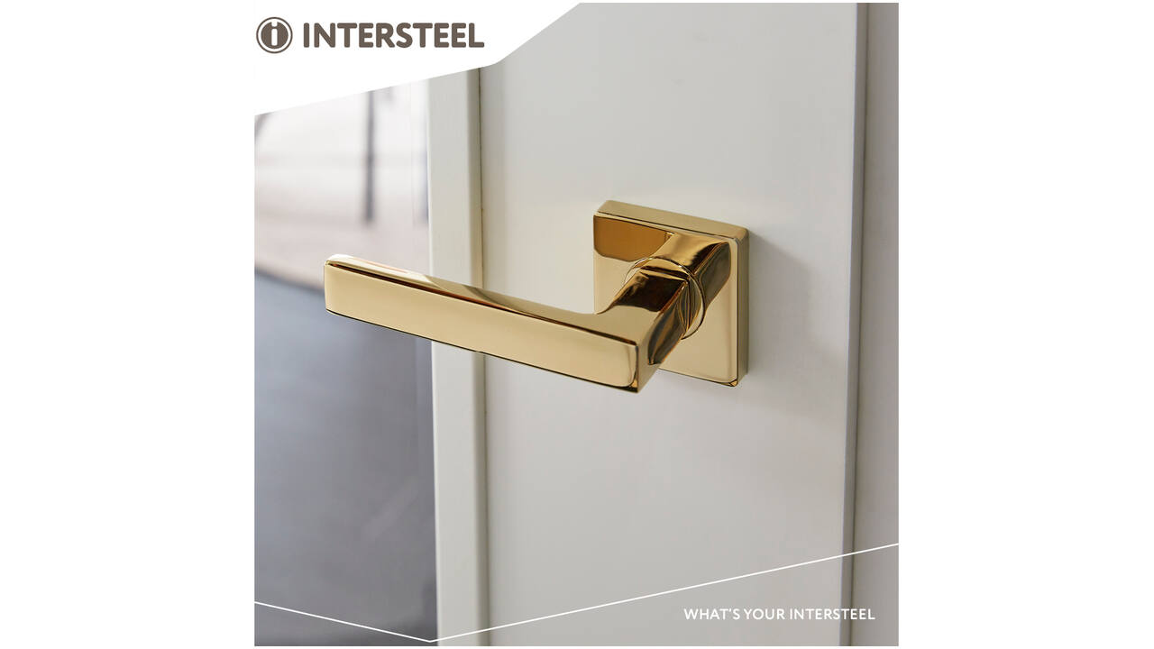 Deurkruk Hera op rozet verdekt 55x55x10mm met nokken PVD messingkleur