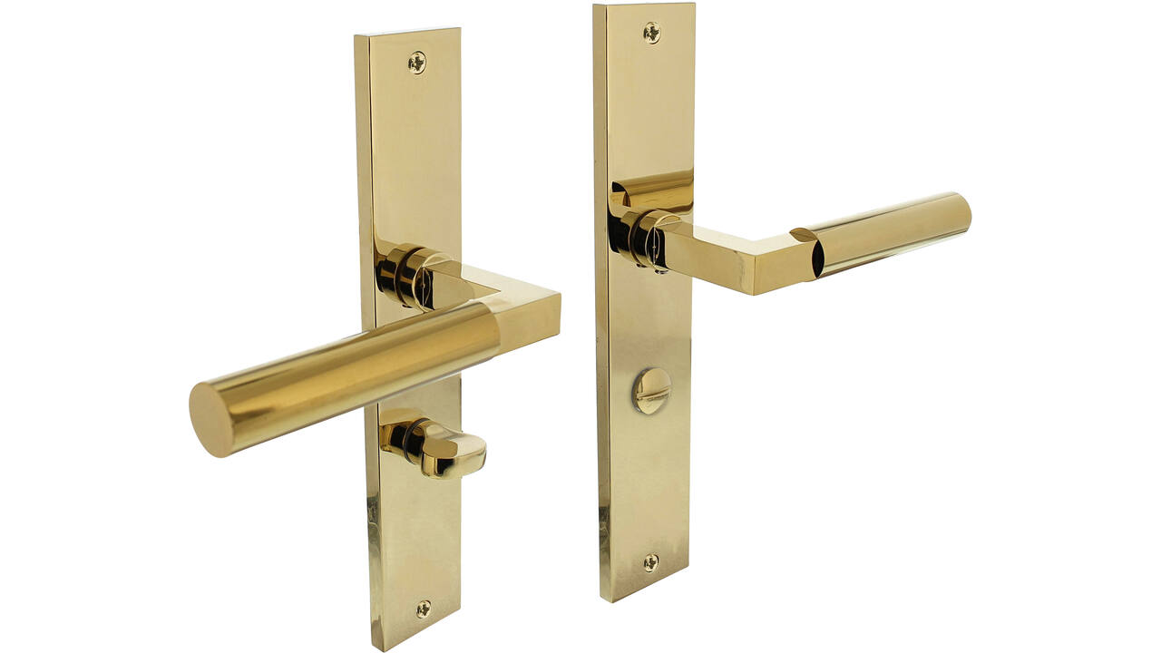 Deurkruk Baustil op schild rechthoekig 245x45mm wc 63/8mm PVD messingkleur