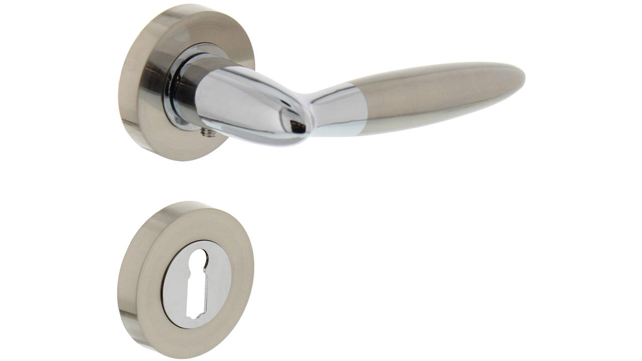 Deurkruk Elen op rozet verdekt ø52x10mm met nokken en sleutelrozetten chroom/nikkel mat