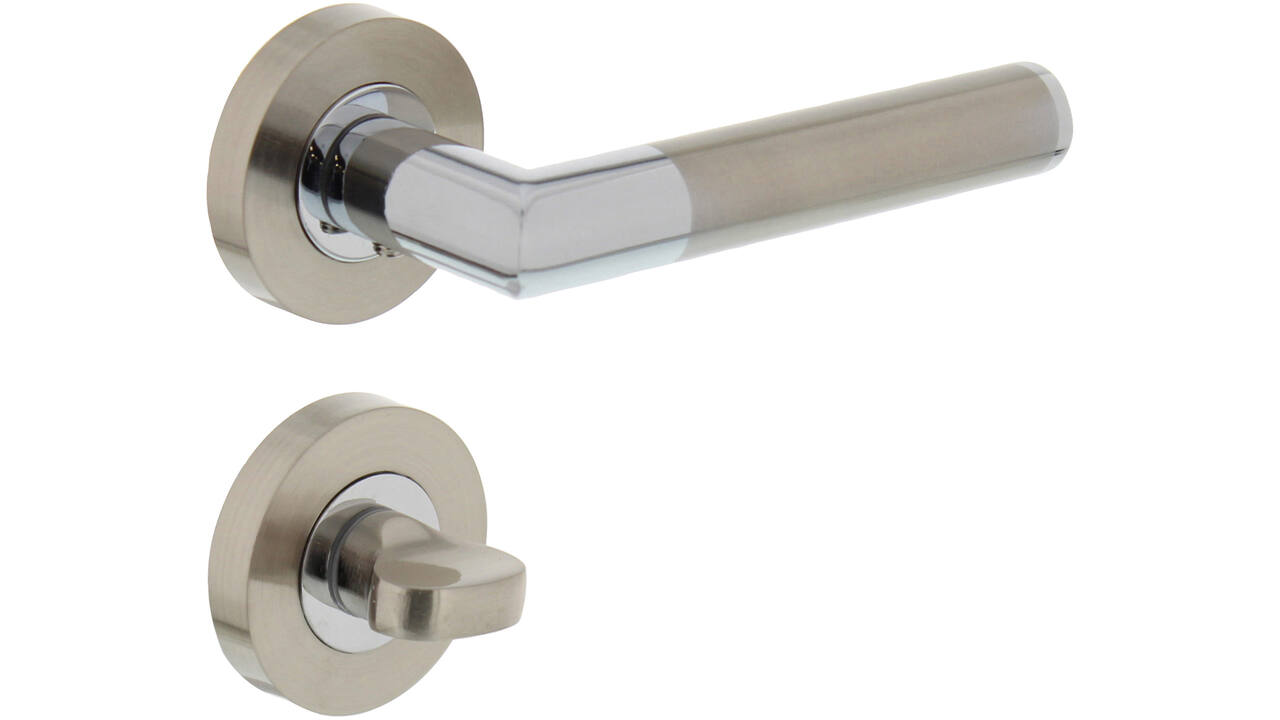 Deurkruk Bastian op rozet verdekt ø52x10mm met nokken en WC-sluiting met stift 8x8mm chroom/nikkel mat