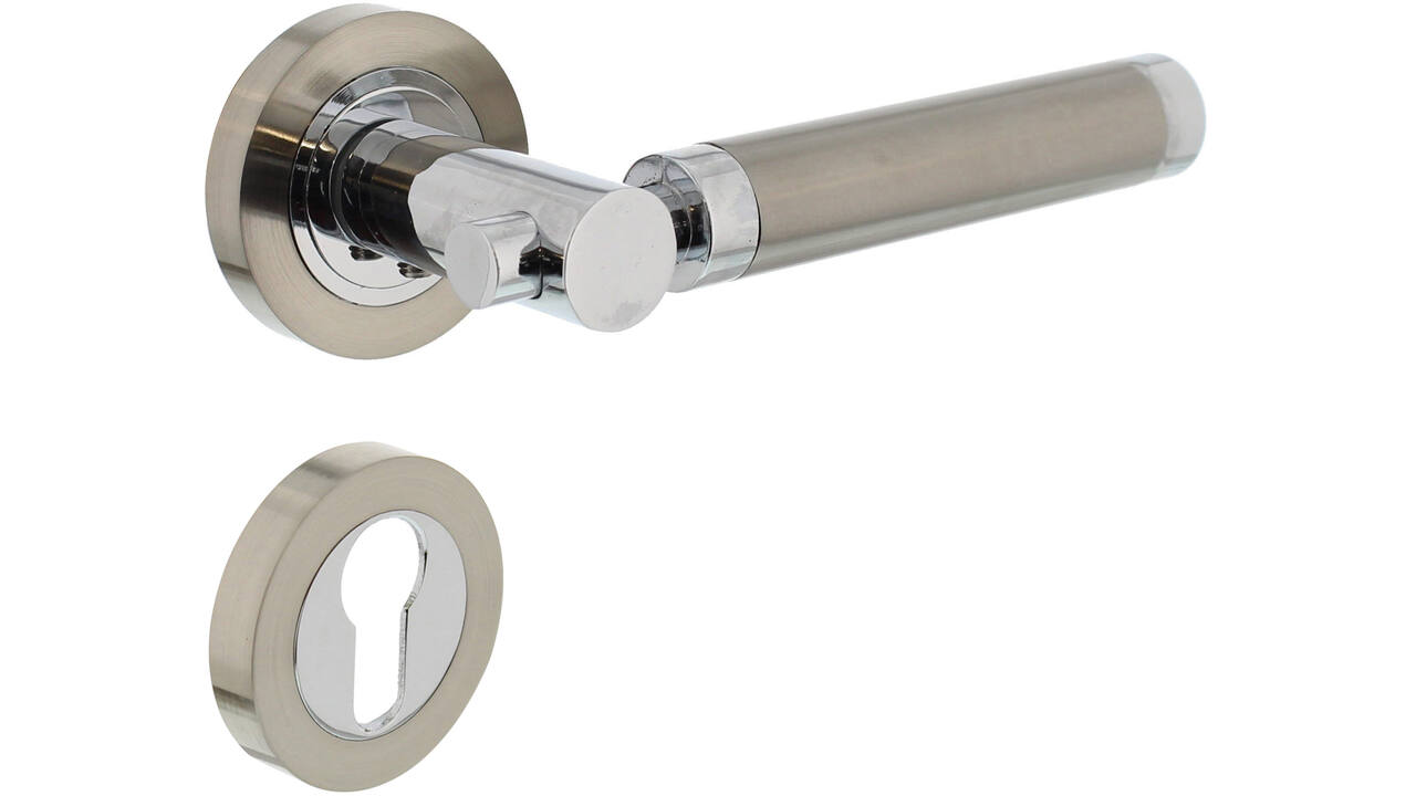 Deurkruk Birgit op rozet verdekt ø52x10mm met nokken en cilinderrozetten chroom/nikkel mat