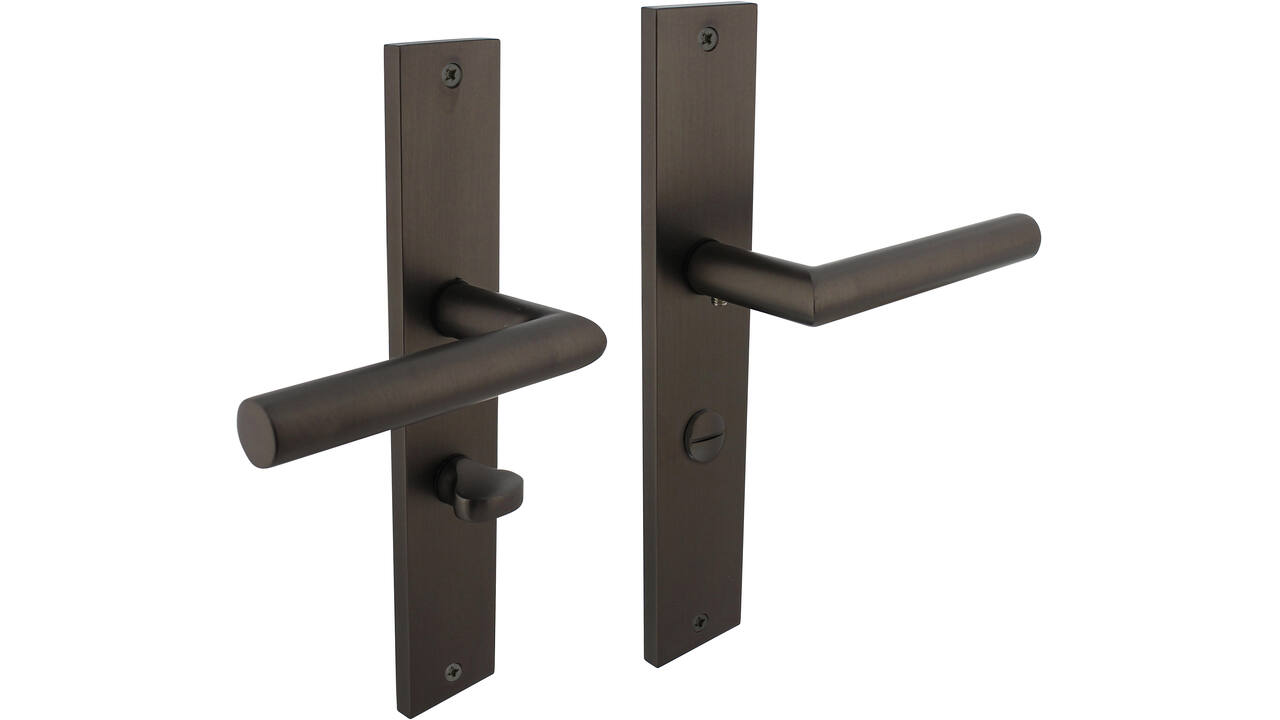 Deurkruk Bastian op schild rechthoekig 245x45mm wc 63/8mm antraciet grijs