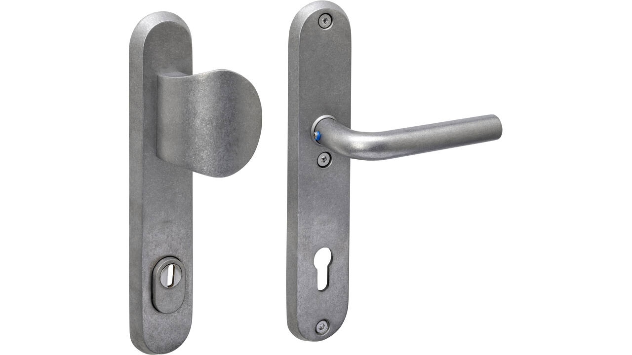 SKG3 veiligheidsbeslag ovaal 250x50mm greep/kruk Luzern met veerconstructie profielcilindergat 92mm met kerntrekbeveiliging rvs getrommeld