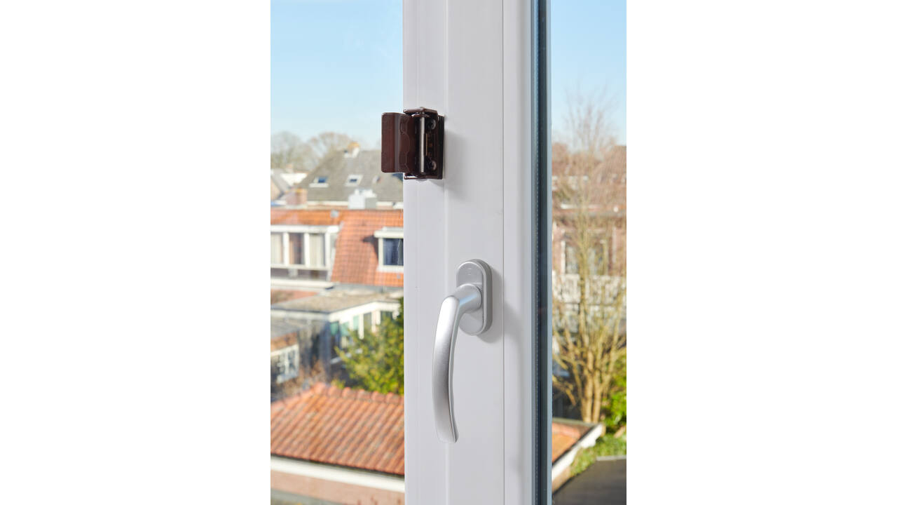 SecuMax Draaikiep raam grendel bruin