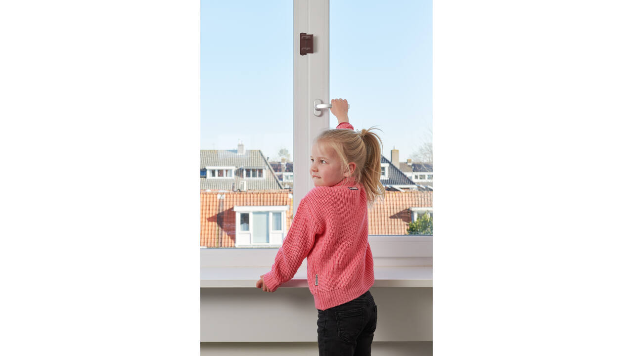 SecuMax Draaikiep raam grendel XL bruin
