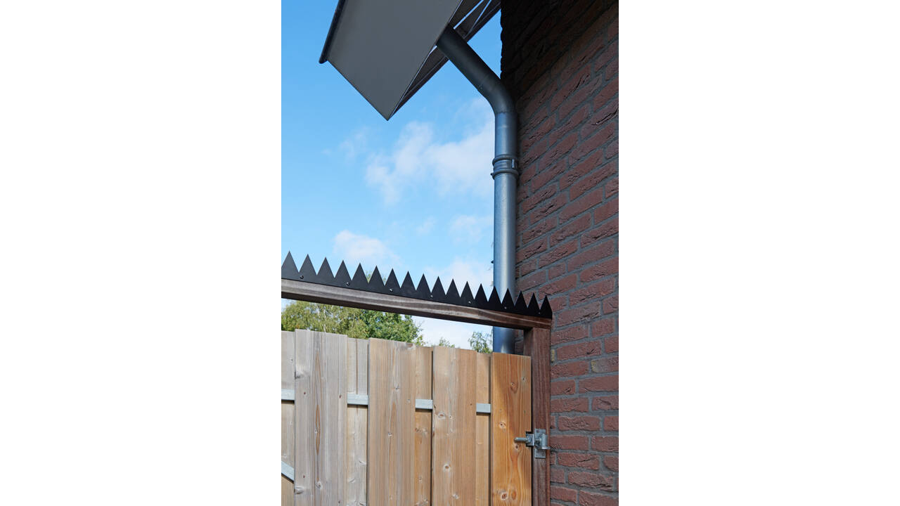 SecuMax Anti-Klimstrip Staal Blackline, 100cm, vlak (2)