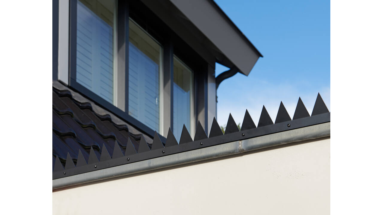 SecuMax Anti-Klimstrip Staal blackline, 100cm, 15 graden (2)