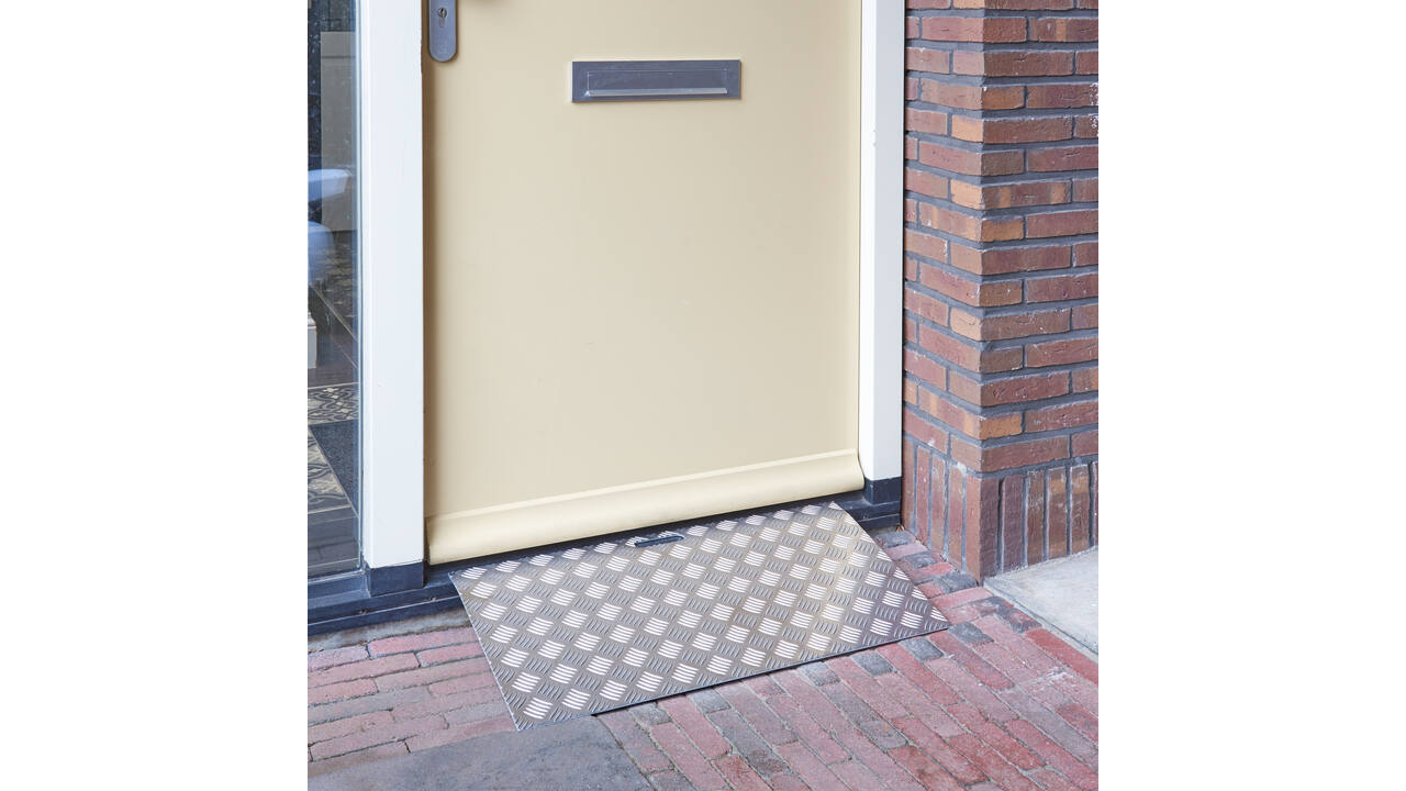 SecuCare Drempelhulp Alu type 2 B 78cm H 3 tm 7cm
