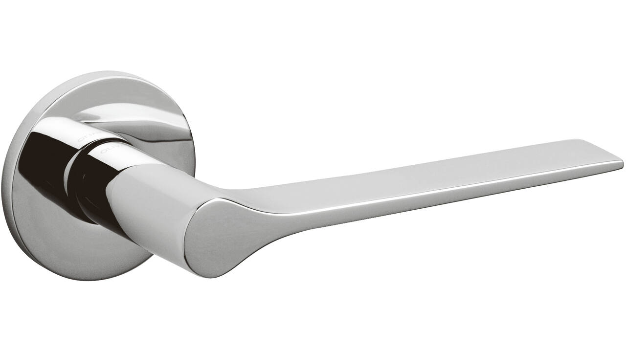 Olivari deurkruk Lama L + ronde geveerde rozet 51x5mm met nokken en doorgaande bevestiging Chroom