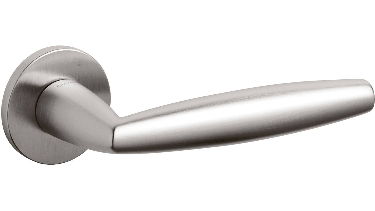 Olivari deurkruk Aurelia + ronde geveerde rozet 51x5mm met nokken en doorgaande bevestiging RVS mat titaan PVD