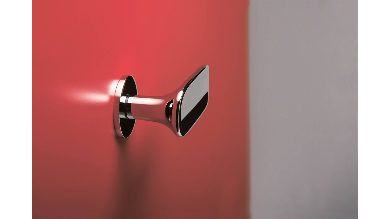 Olivari deurkruk Conca + ronde geveerde rozet 51x5mm met nokken en doorgaande bevestiging Chroom