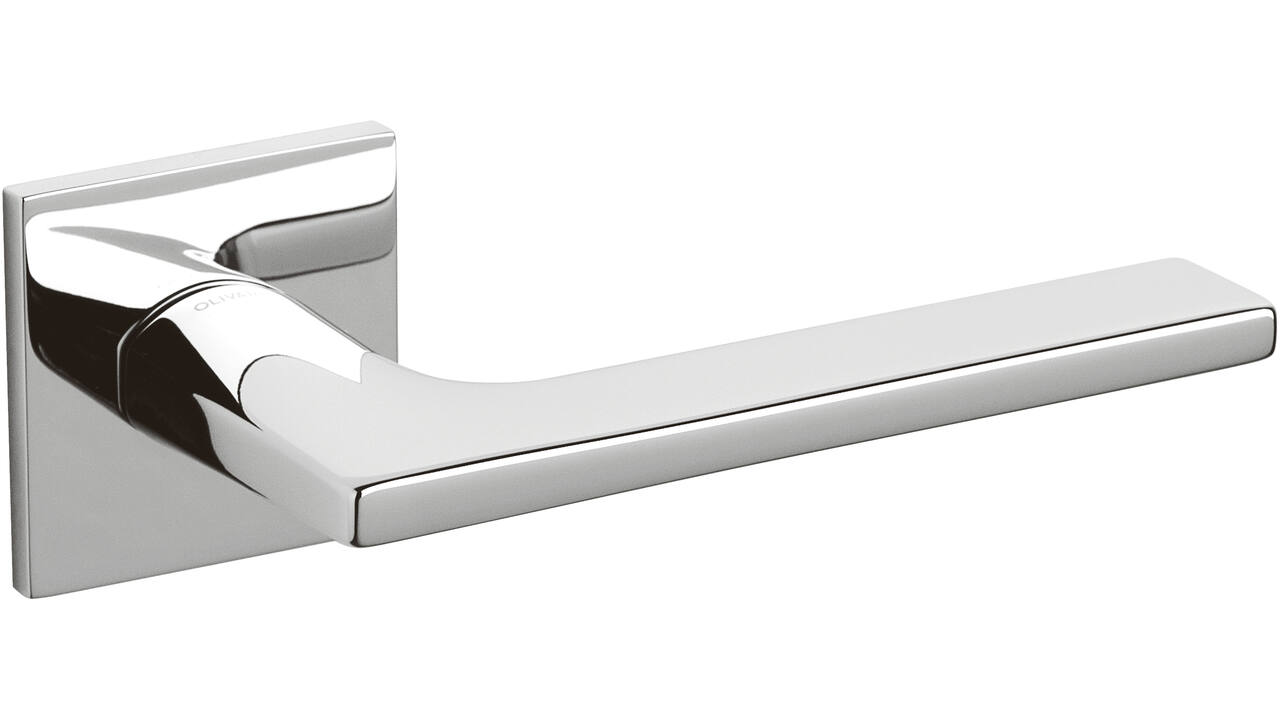 Olivari deurkruk Lotus Q + vierkant geveerde rozet 51x5mm met nokken en doorgaande bevestiging Chroom