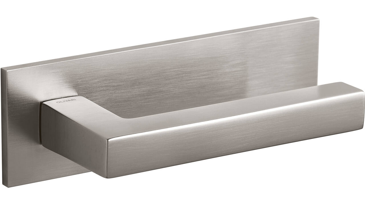 Olivari Deurkruk ABC + rechthoekig geveerd schild 162x51mm met doorgaande bevestiging RVS mat titaan PVD