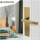 Deurkruk Bastian op schild rechthoekig 245x45mm blind PVD messingkleur