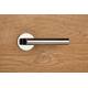 Olivari deurkruk Euclide + ronde geveerde rozet 51x5mm met nokken en doorgaande bevestiging Chroom