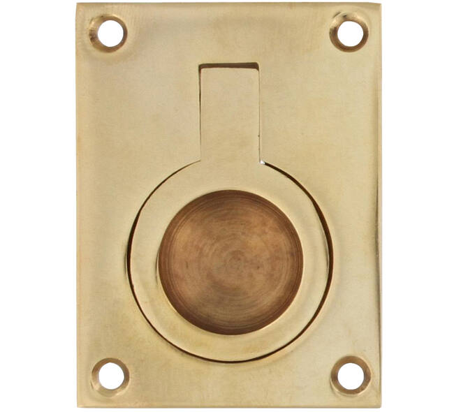 Luikring recht 41x31mm messing gelakt