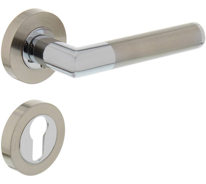 Deurkruk Bastian op rozet verdekt ø52x10mm met nokken en cilinderrozetten chroom/nikkel mat