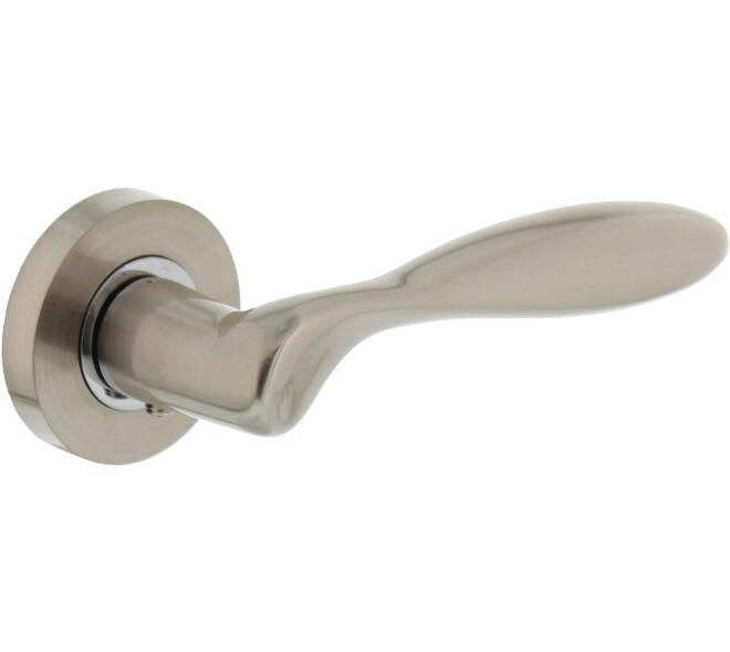 Deurkruk George op rozet verdekt ø52x10mm met nokken nikkel mat