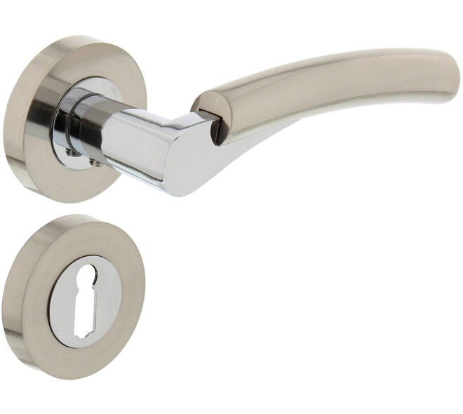 Deurkruk Bryan op rozet verdekt ø52x10mm met nokken en sleutelrozetten chroom/nikkel mat