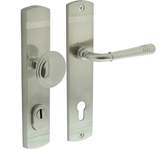 Voordeurbeslag Helena 239x50mm knop/kruk profielcilindergat 92mm met kerntrekbeveiliging nikkel mat