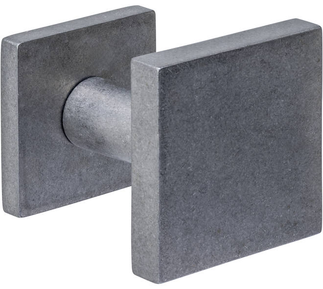 Voordeurknop vierkant 64x64mm op achterplaat 54x54mm verkropt éénzijdige montage rvs getrommeld