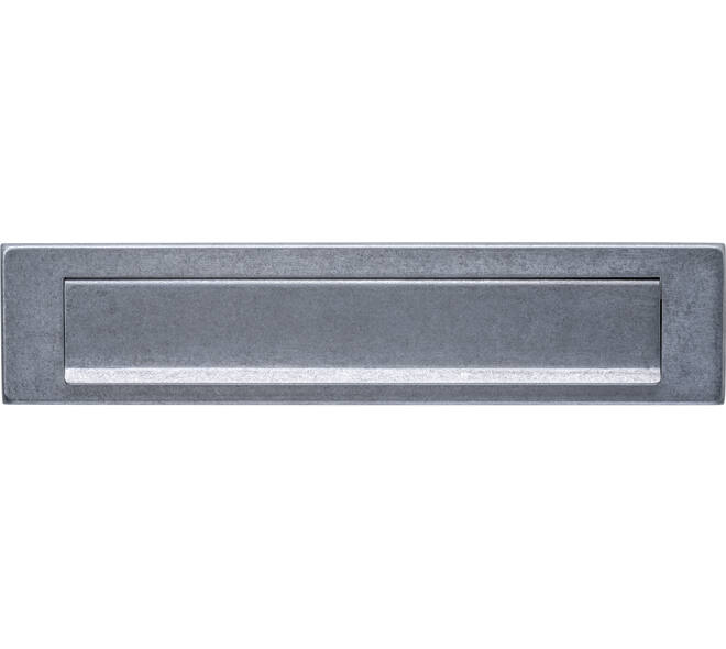 Briefplaat rechthoekig 340x75mm met klep/regenrand rvs getrommeld