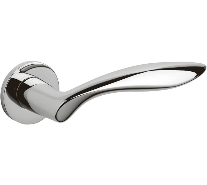 Olivari deurkruk Onda + ronde geveerde rozet 51x5mm met nokken en doorgaande bevestiging Chroom