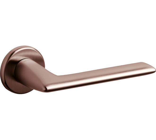 Olivari deurkruk Tecno + ronde geveerde rozet 51x5mm met nokken en doorgaande bevestiging Brons mat titaan PVD