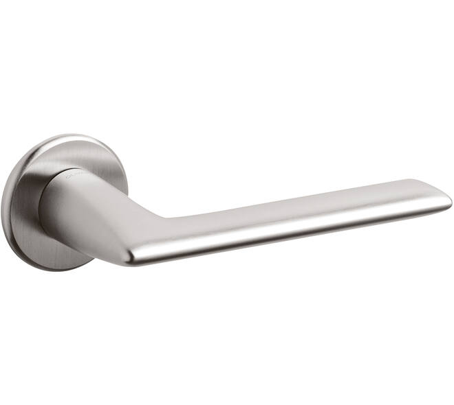 Olivari deurkruk Tecno + ronde geveerde rozet 51x5mm met nokken en doorgaande bevestiging RVS mat titaan PVD