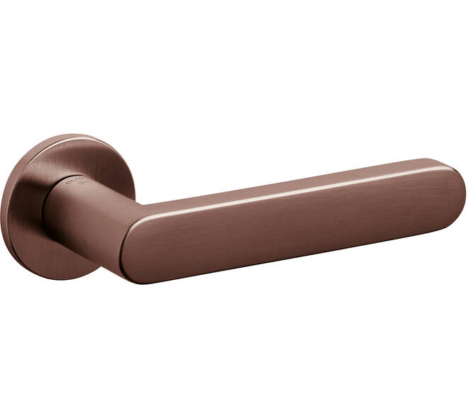 Olivari deurkruk Link + ronde geveerde rozet 51x5mm met nokken en doorgaande bevestiging Brons mat titaan PVD