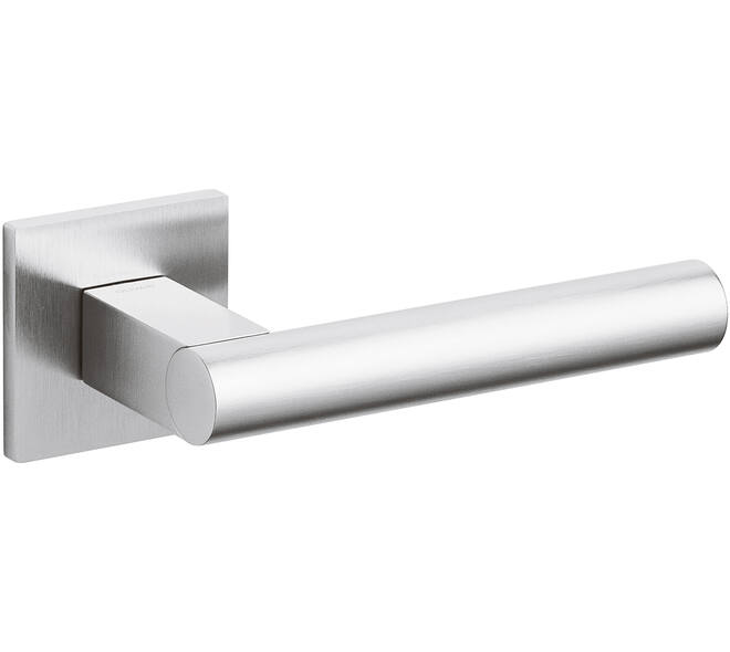 Olivari deurkruk Euclide Q + vierkant geveerde rozet 51x5mm met nokken en doorgaande bevestiging Chroom mat