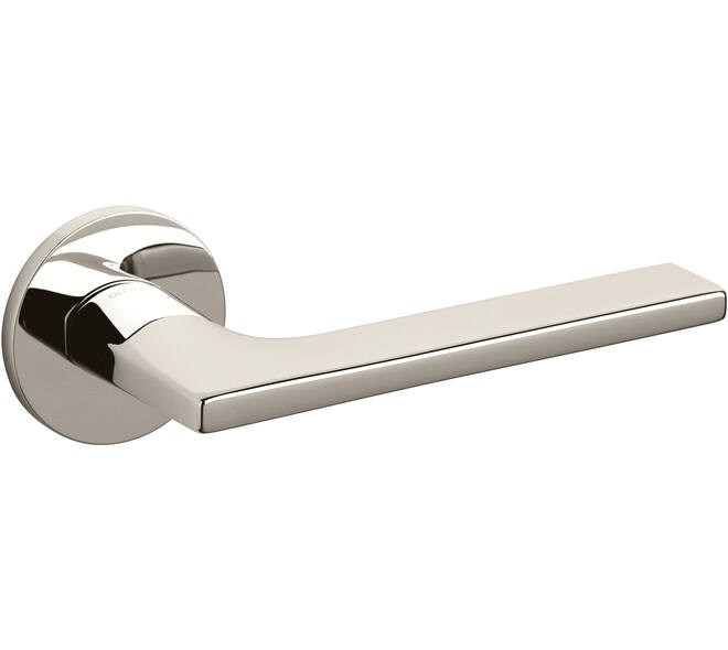 Olivari deurkruk Lotus + ronde geveerde rozet 51x5mm met nokken en doorgaande bevestiging Nikkel titaan PVD