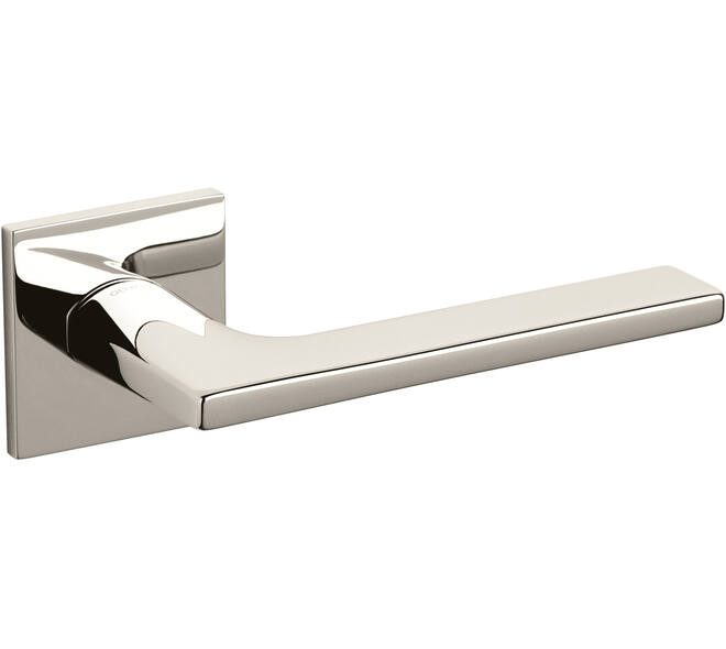 Olivari deurkruk Lotus Q + vierkant geveerde rozet 51x5mm met nokken en doorgaande bevestiging Nikkel titaan PVD