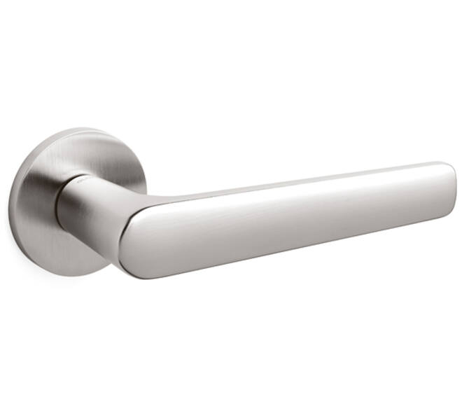 Olivari deurkruk Lugano + ronde geveerde rozet 51x5mm met nokken en doorgaande bevestiging RVS mat titaan PVD