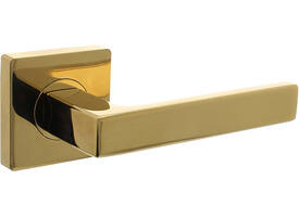 Deurkruk Hera op rozet verdekt 55x55x10mm met nokken PVD messingkleur