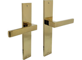 Deurkruk Hera op schild rechthoekig 245x45mm blind PVD messingkleur