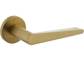 Deurkruk Tiga met rozet verdekt ø51x5mm met nokken PVD messing mat