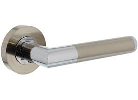 Gatdeel rechts Bastian op rozet verdekt ø52x10mm met nokken chroom/nikkel mat