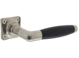 Deurkruk Ton basic met rozet 38x38x6mm nikkel mat/zwart