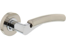 Deurkruk Bryan op rozet verdekt ø52x10mm met nokken chroom/nikkel mat