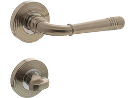 Deurkruk Helena op rozet verdekt met rillen ø55x10mm met nokken en WC-sluiting met stift 8x8mm chroom/nikkel mat