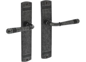 Deurkruk Helena op schild afgerond 235x45mm blind oud grijs