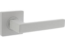 Deurkruk Hera op rozet verdekt 55x55x10mm met nokken wit