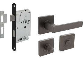Set toiletslot 63/8mm zwart met deurkruk Hera op rozet 55x55mm en WC-sluiting antraciet grijs