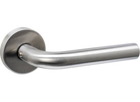Deurkruk Luzern met rozet massief verdekt ø53x10mm met nokken rvs