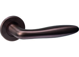 Deurkruk Q 03 op rozet verdekt ø52x6mm PVD brons
