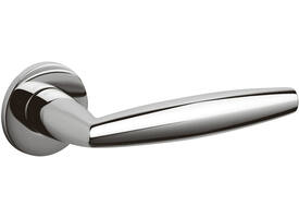 Olivari deurkruk Aurelia + ronde geveerde rozet 51x5mm met nokken en doorgaande bevestiging Chroom