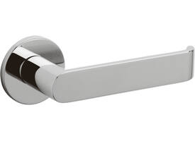 Olivari deurkruk Beta + ronde geveerde rozet 51x5mm met nokken en doorgaande bevestiging chroom