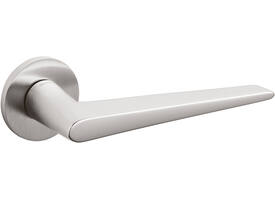 Olivari deurkruk Nina + ronde geveerde rozet 51x5mm met nokken en doorgaande bevestiging RVS mat titaan PVD