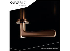 Olivari deurkruk Plume + ronde geveerde rozet 51x5mm met nokken en doorgaande bevestiging Brons mat titaan PVD